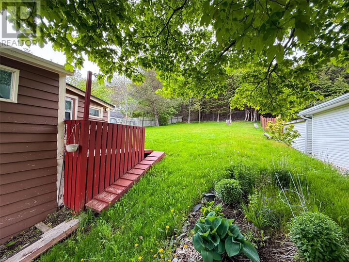 Property Photo:  41 Hillview Drive  NL A1E 1A8 