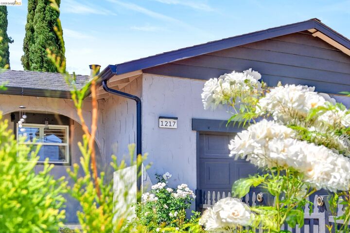 Property Photo: 1217 Mission Dr CA 94509