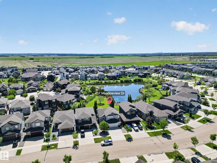 Property Photo:  437 Meadowview Drive  AB T8L 0N9 