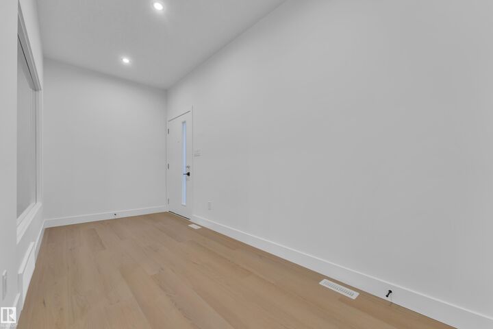 Property Photo: 59 Renwyck Place AB T7X 4G2