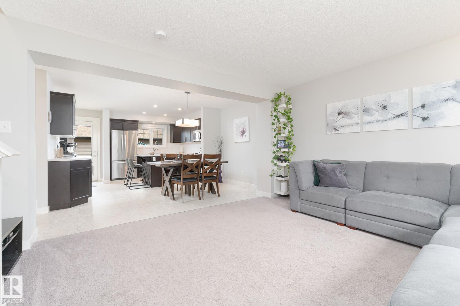 Property Photo: 54 Tonewood Boulevard AB T7X 0W7