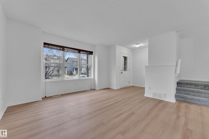 Property Photo:  2143 32 Street NW  AB T6T 0J9 