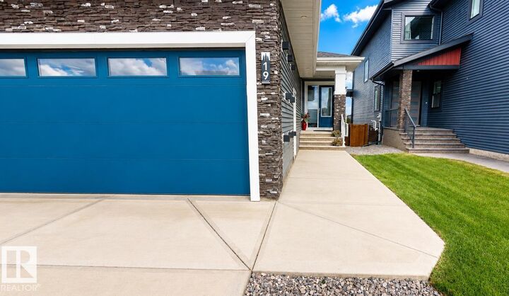 Property Photo:  19 Elwyck Gate  AB T7X 0Z2 