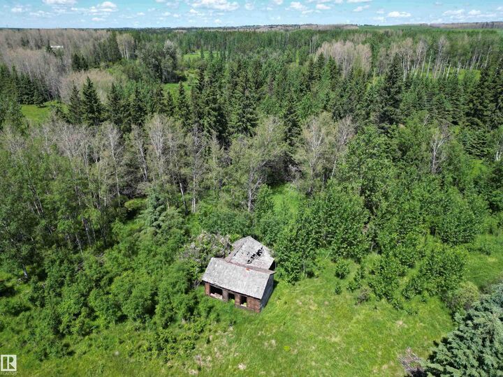 Property Photo:  SW 3 48 4 W5 Hwy 616  AB T0C 0P0 