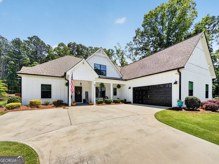 Property Photo: 55 Mill Creek Drive GA 30265