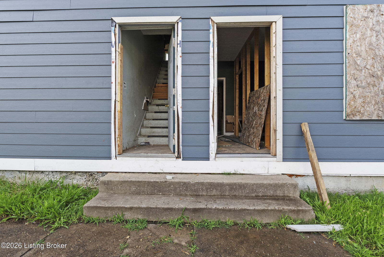 Property Photo: 330 N 29th St KY 40212