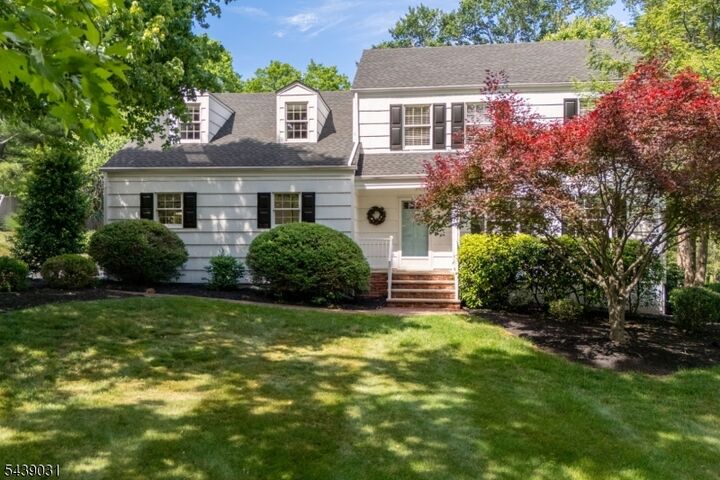 Property Photo:  30 Autumn Dr  NJ 07920 