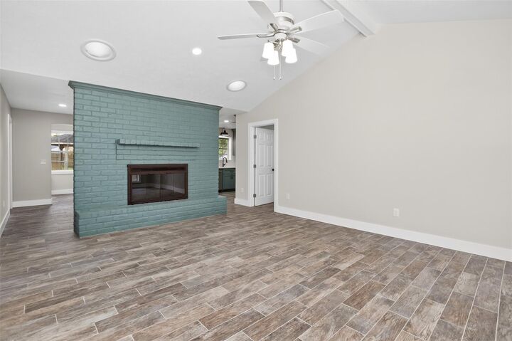 Property Photo:  312 Trailwood Circle  TX 75904 