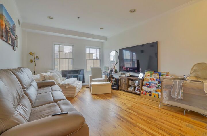 Property Photo:  205-207 Madison St 2B  NJ 07030 