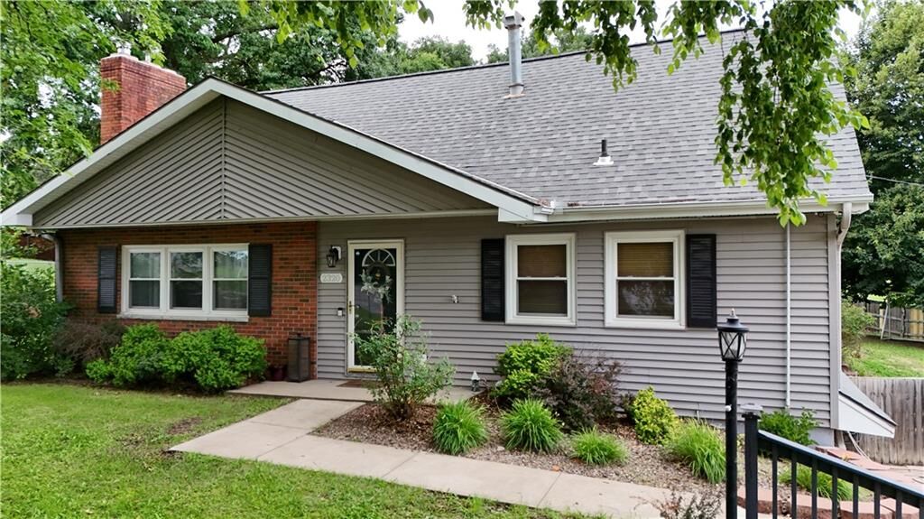 Property Photo:  2320 N 33rd Street Terrace  MO 64506 