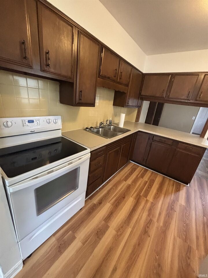 Property Photo:  1727 Covert Avenue  IN 47714 