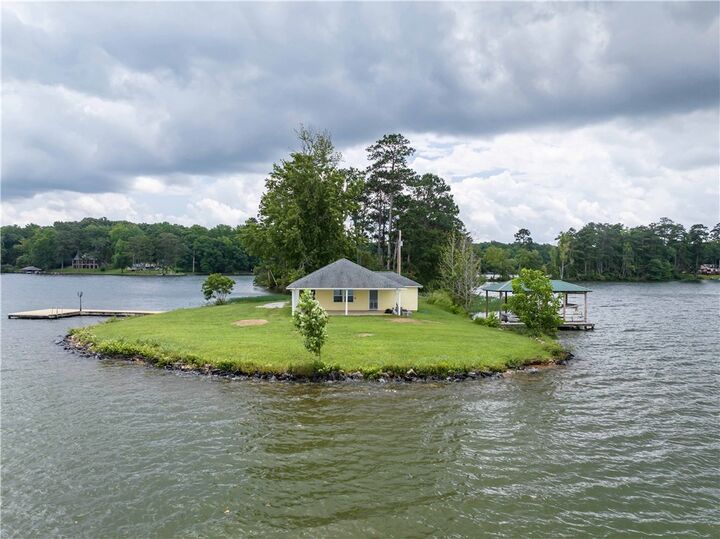 Property Photo:  250 Lee Road 844  AL 36854 