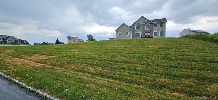 Property Photo:  14 Trotter Lane  NY 12575 
