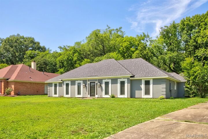 Property Photo: 6555 Eastwood Glen Drive AL 36117