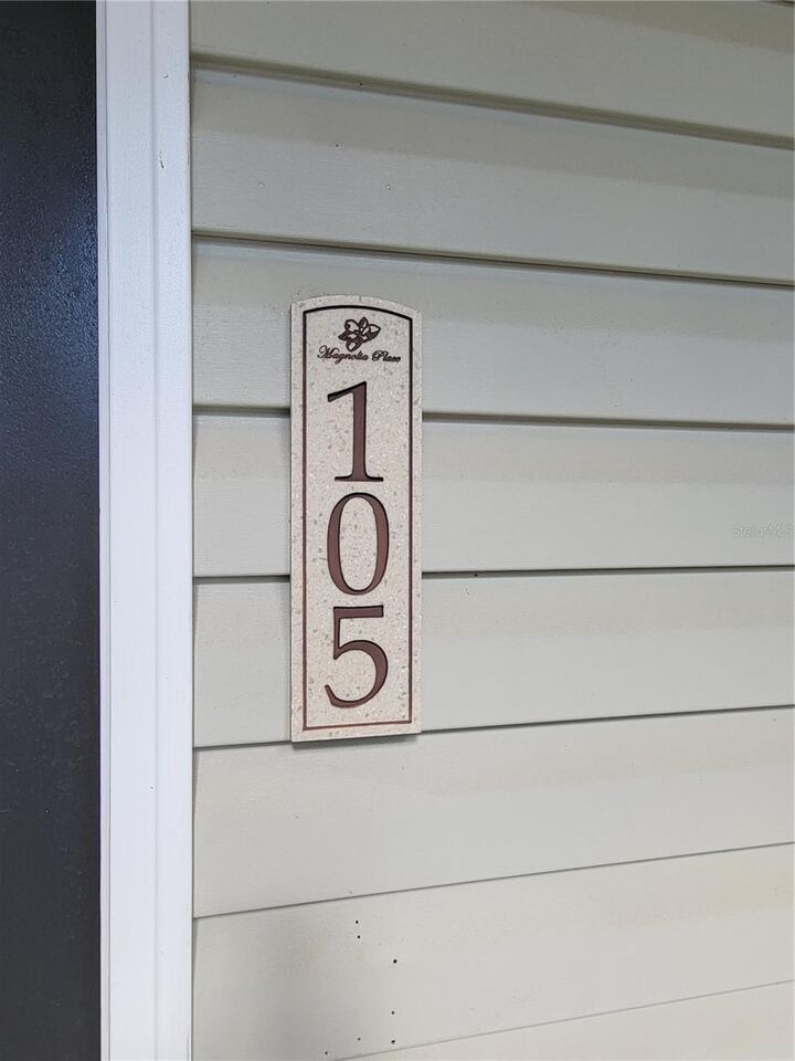 Property Photo:  4335 NW 48th Street 105  FL 32606 