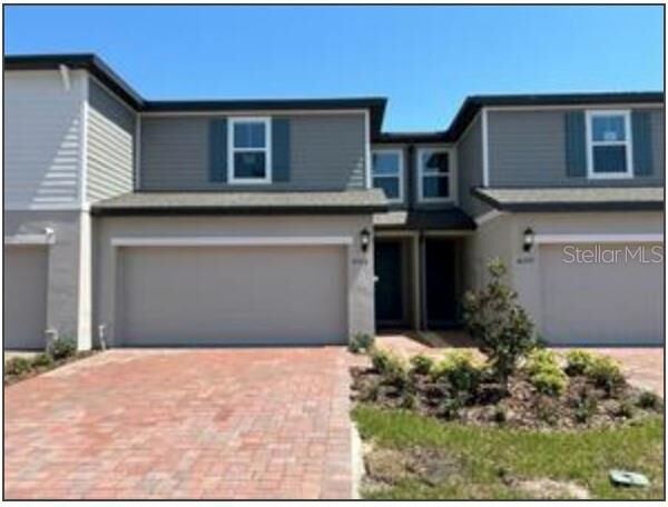 Property Photo:  4325 Eagle Trail Bend  FL 34772 
