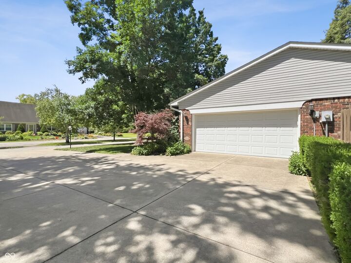 Property Photo:  3810 Lakeside Drive  IN 47203 