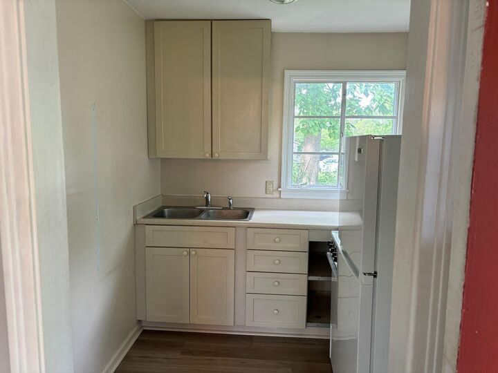 Property Photo:  111 Prospect Street  MI 49080 