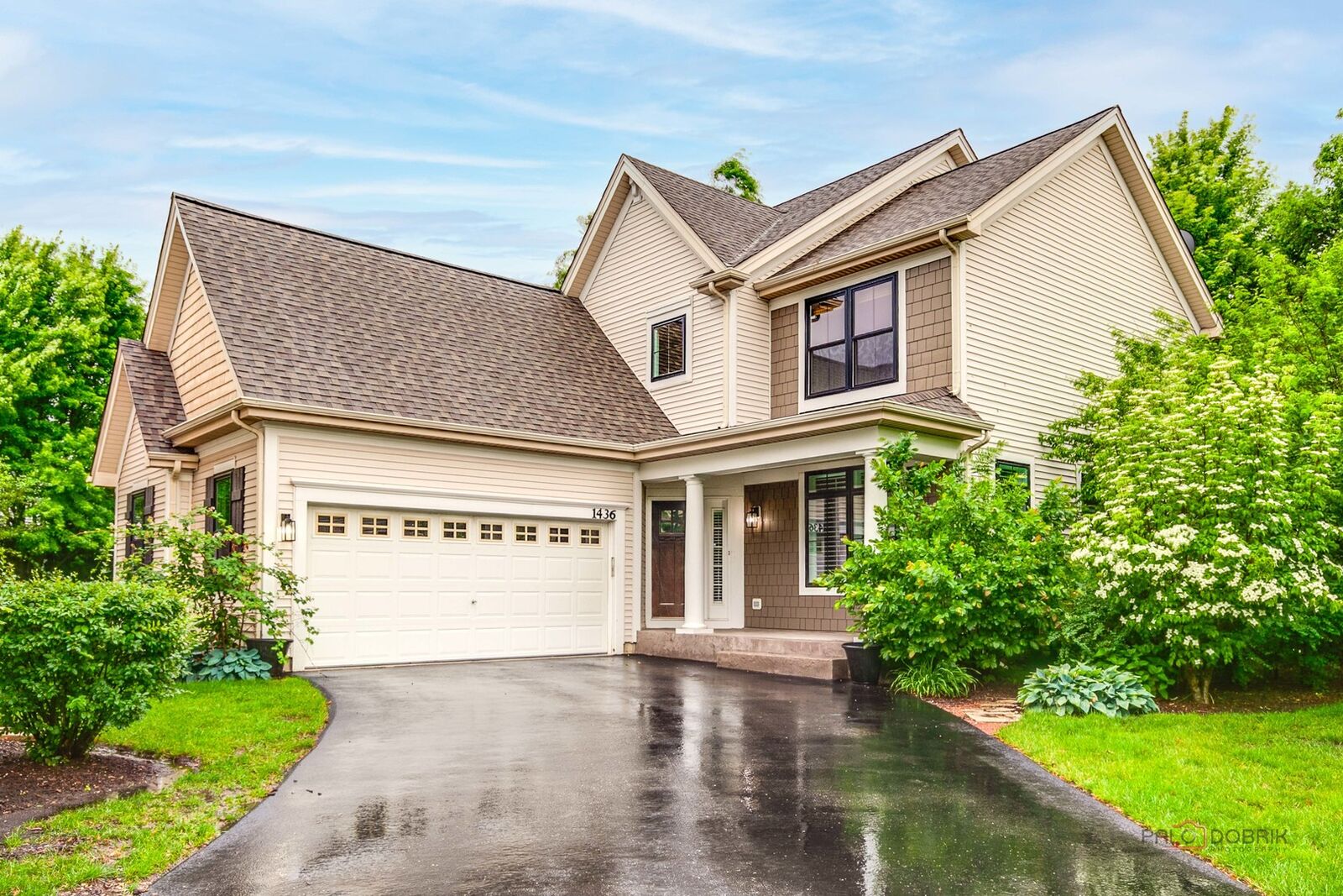 Property Photo: 1436 Gregory Court IL 60061
