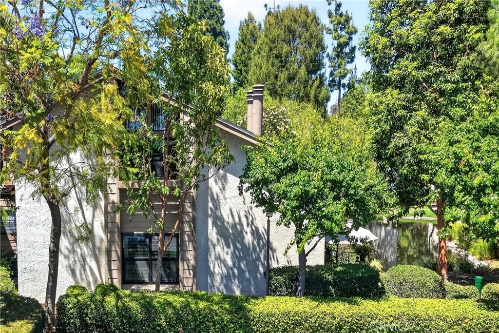 Property Photo:  26701 Quail Creek 100  CA 92656 