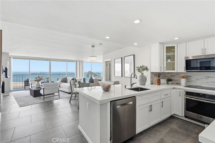 Property Photo:  700 E Ocean Boulevard 2305  CA 90802 