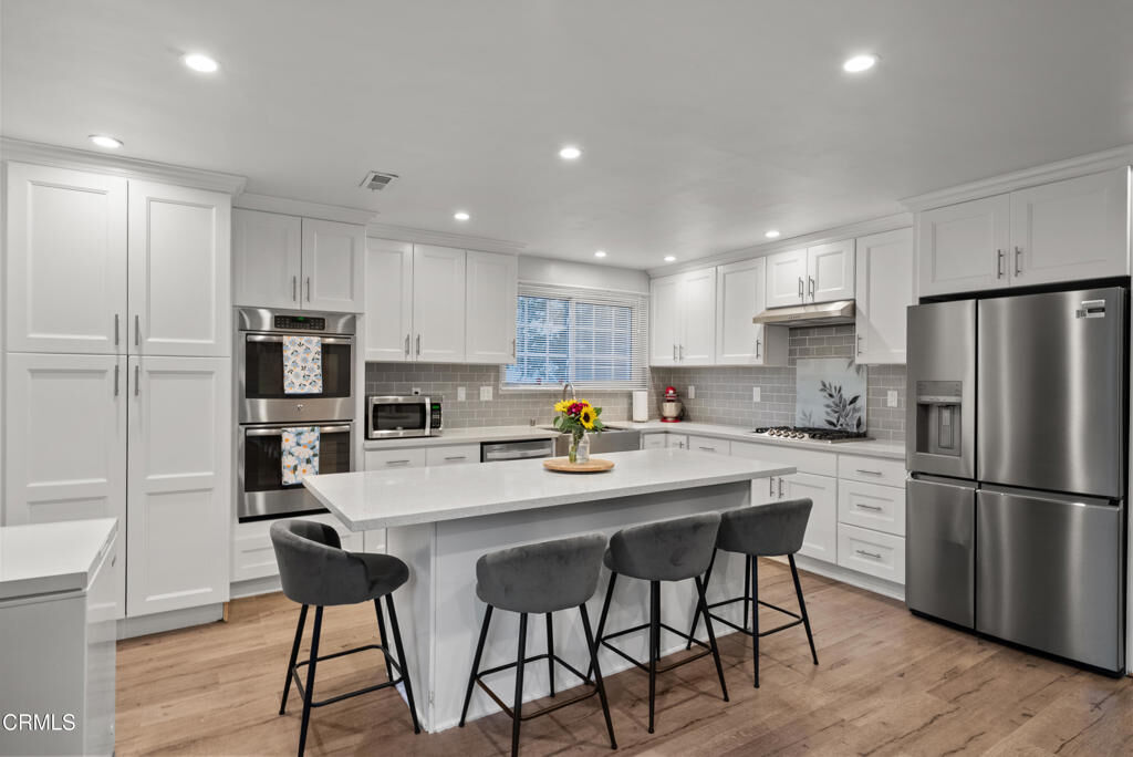 Property Photo: 23820 Hartland Street CA 91307