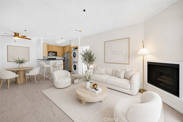 Property Photo:  300 N El Molino 316  CA 91101 