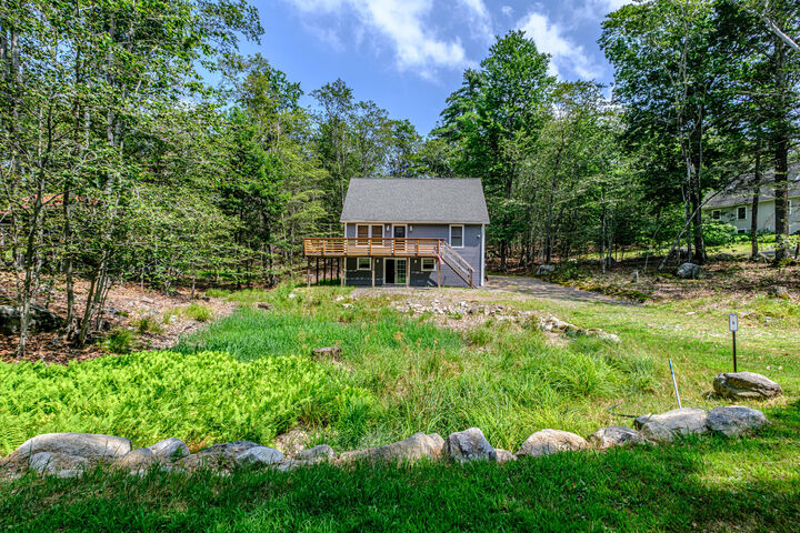 Property Photo:  6 Blueberry Lane  ME 04071 