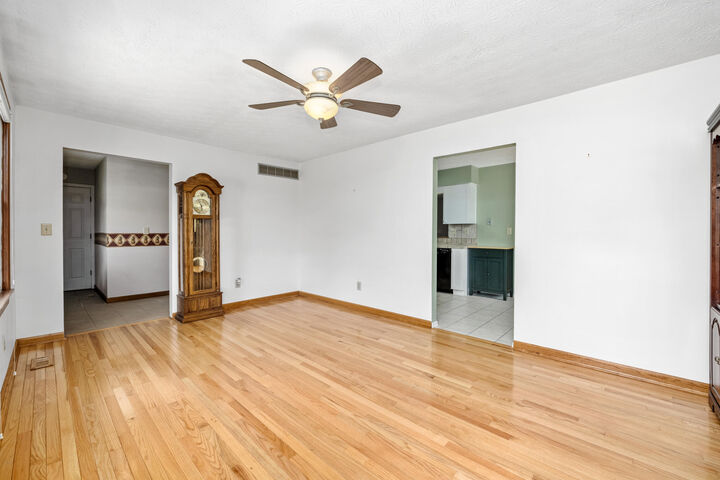 Property Photo: 1129 Cayton Road KY 41042