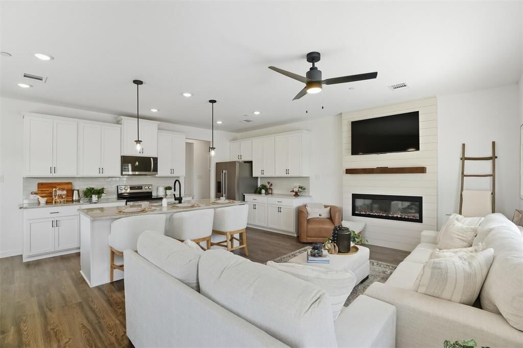 Property Photo:  1113 Isaiah Court  TX 75126 
