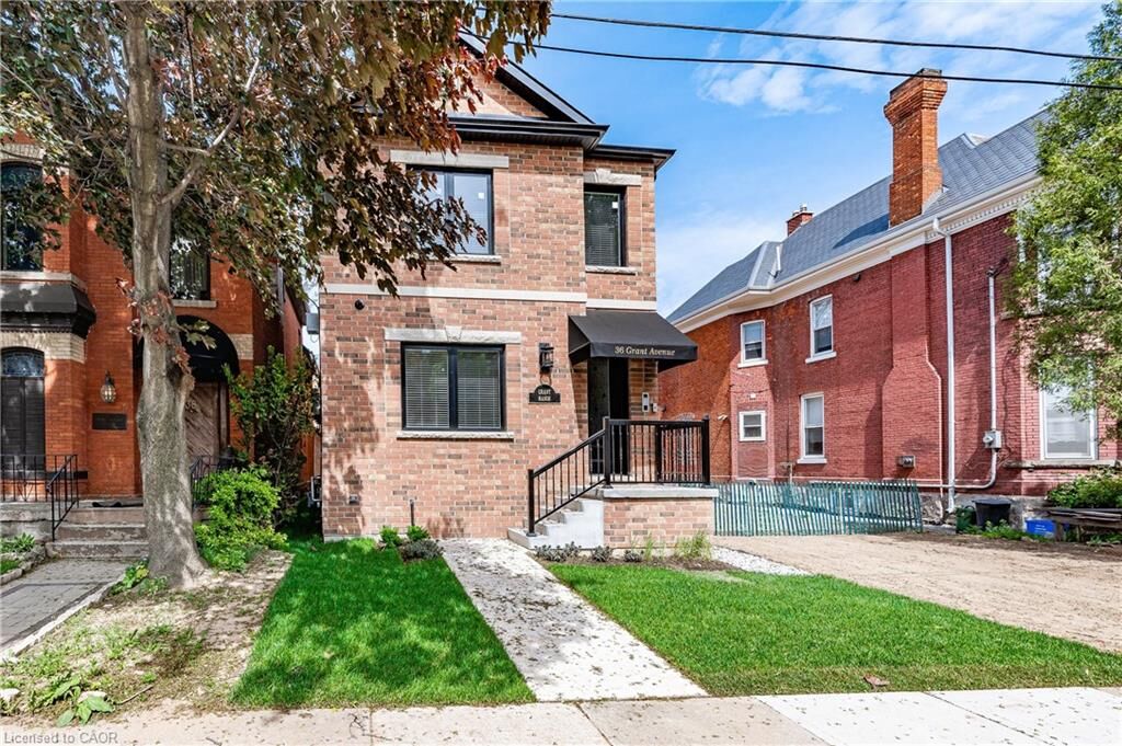 Property Photo:  36 Grant Avenue 2A  ON L8N 2X5 