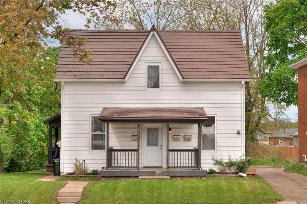 Property Photo: 270 Water Street N 1 ON N1R 3C3