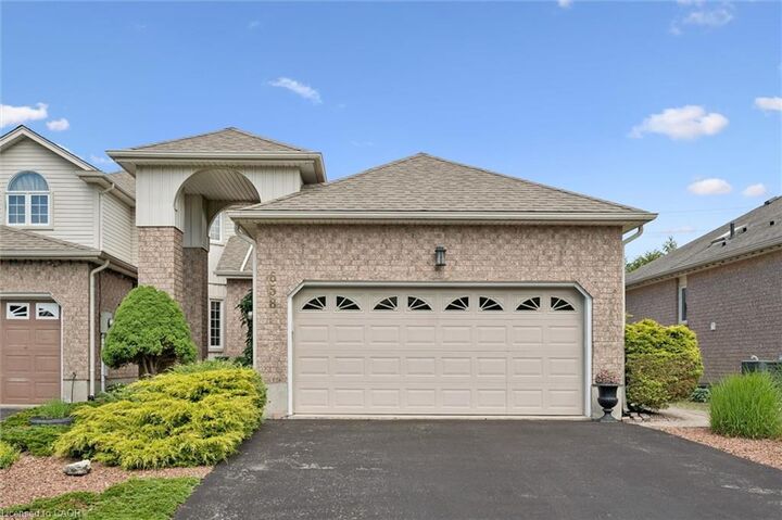 658 Ellesmere Court — photo 1