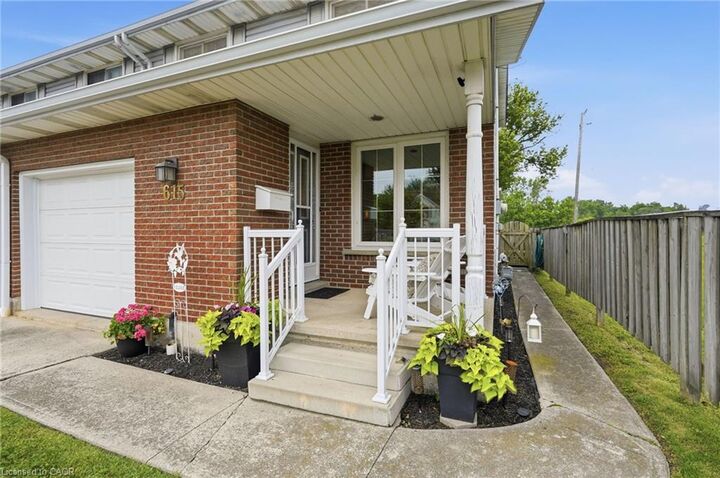 Property Photo: 615 Broad Street E ON N1A 1G9