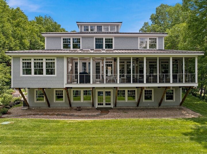 Property Photo:  70 Warren Ave  MA 01451 