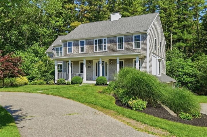 Property Photo:  7 Fountain Knoll Ln  MA 02364 