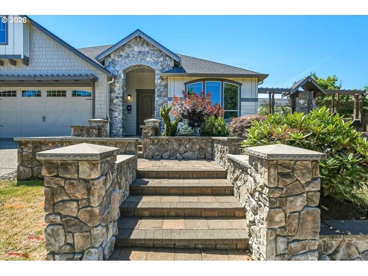 Property Photo:  5509 NW 142nd St  WA 98685 
