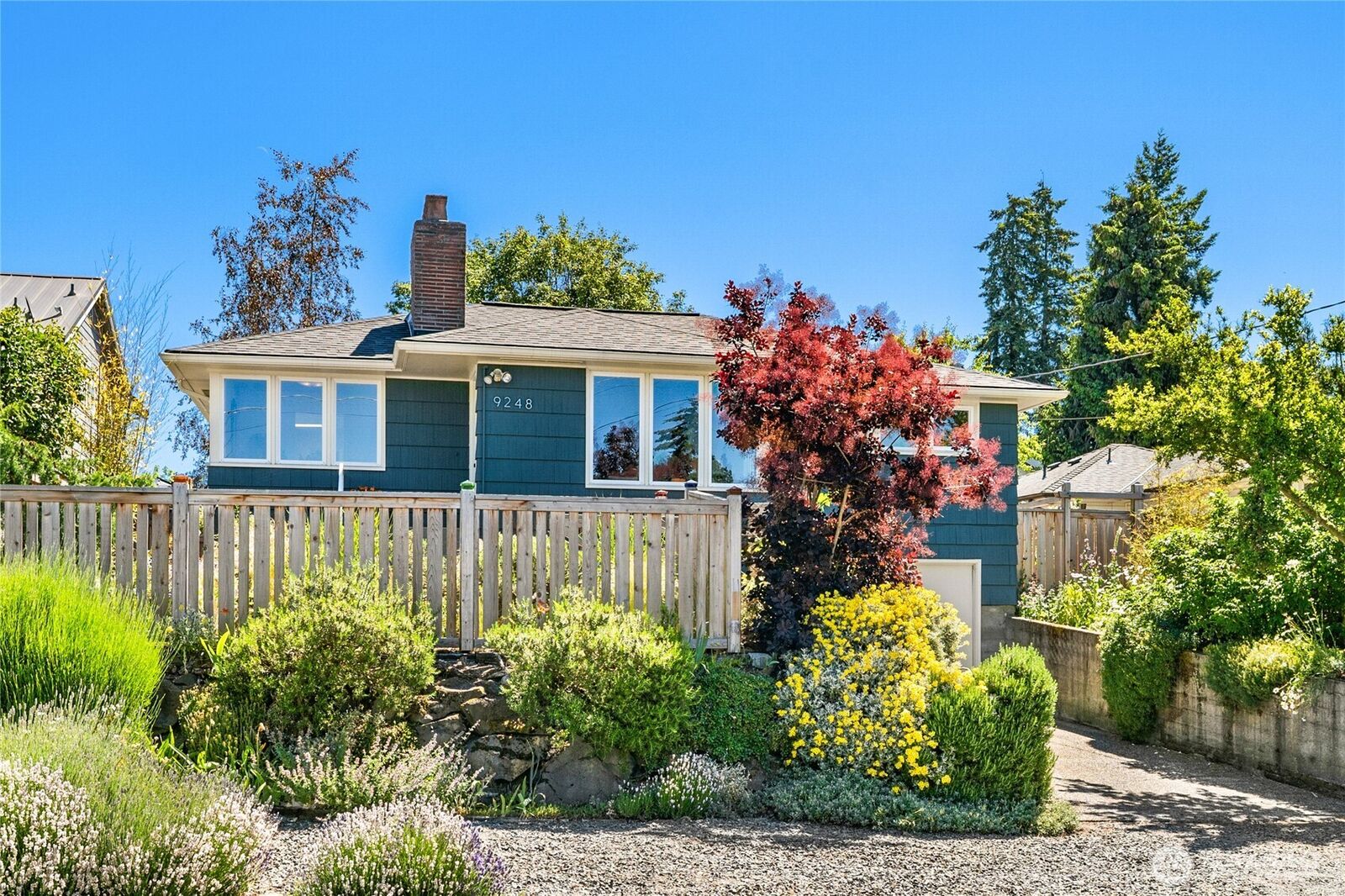Property Photo: 9248 3rd Avenue NW WA 98117