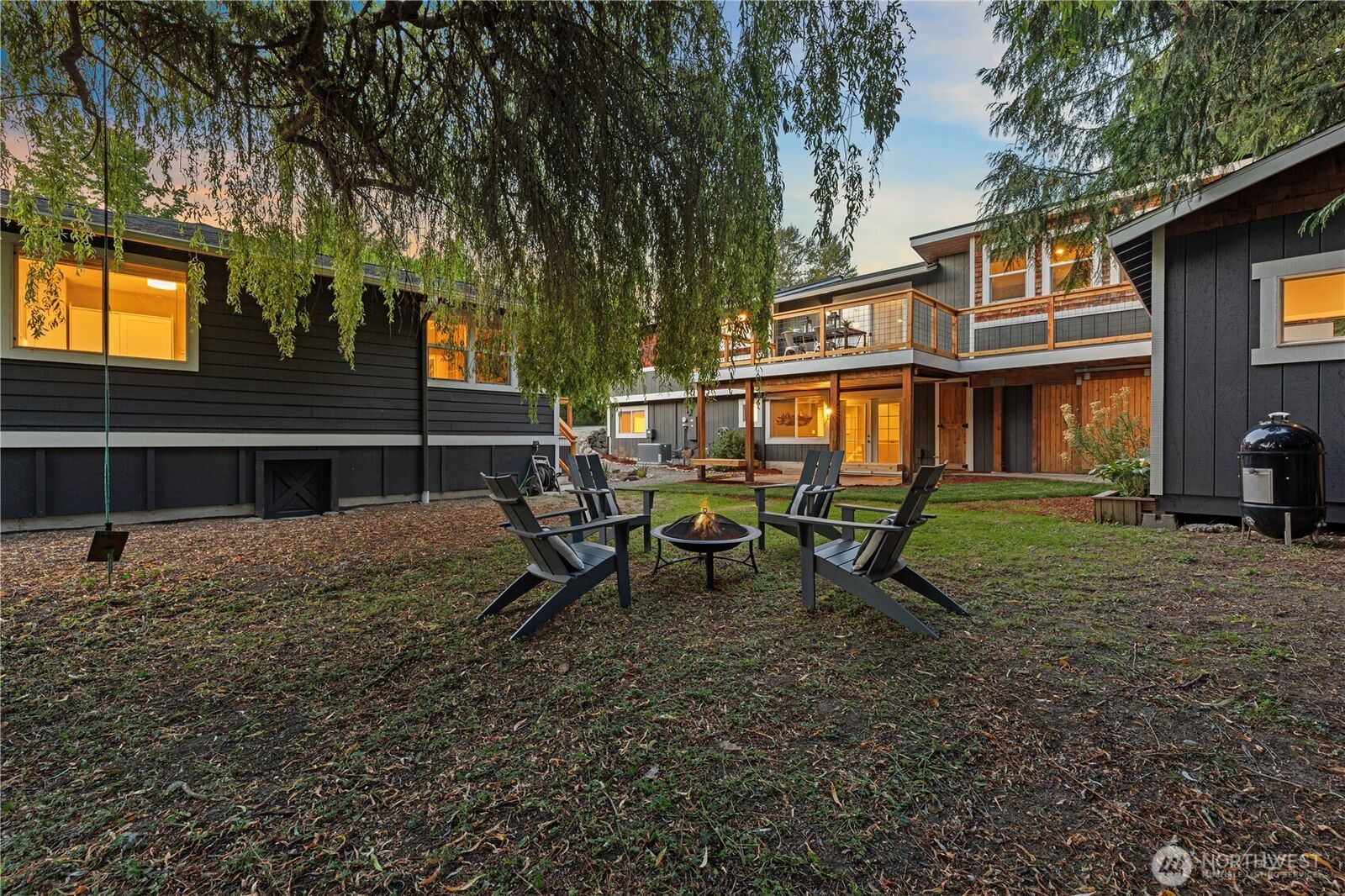 Property Photo:  13115  80th Avenue NE  WA 98034 