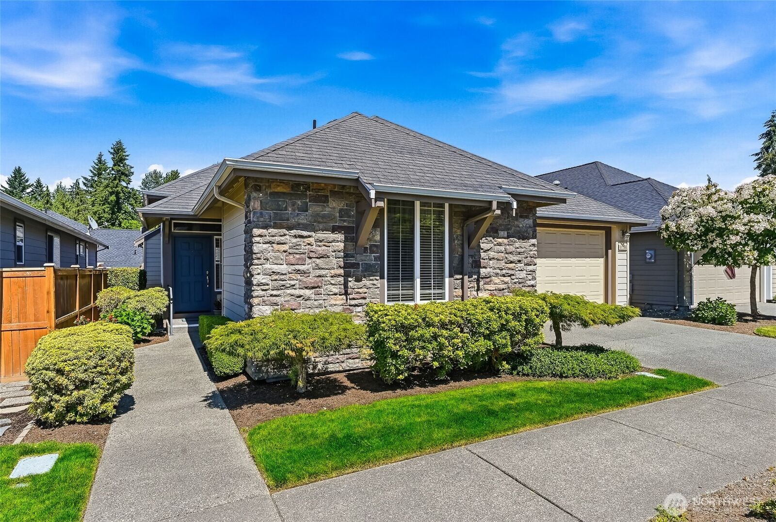 Property Photo:  11708  238th Place NE  WA 98053 