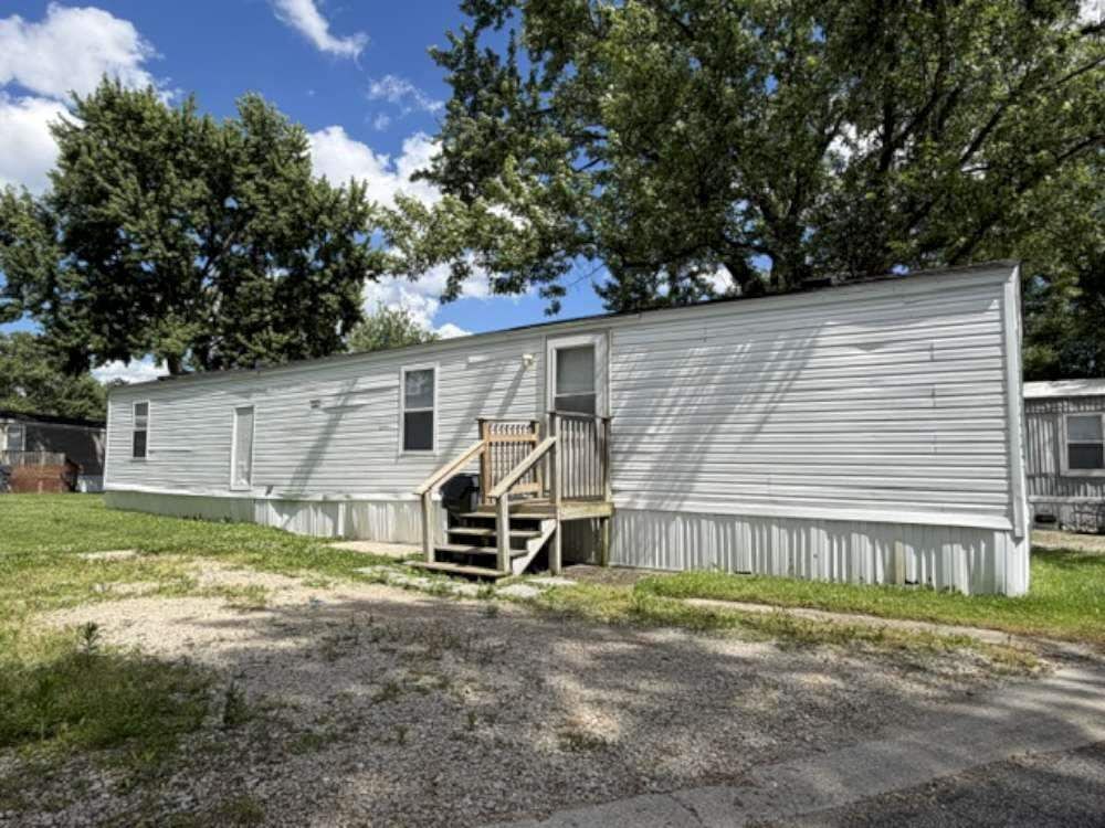 Property Photo:  5900 County Rd 350 N Lot 121  IN 47304 