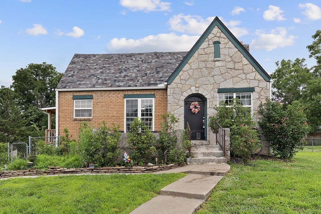 Property Photo:  3540 S Joplin Avenue  MO 64804 