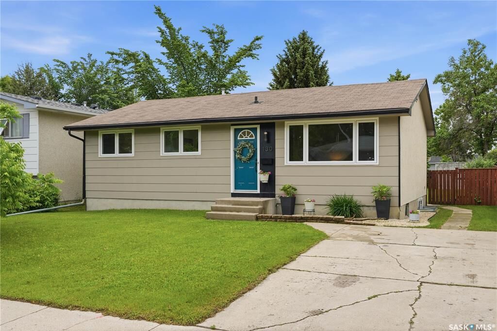 Photo de la propriété:  130 Birch Crescent  SK S7N 2M3 