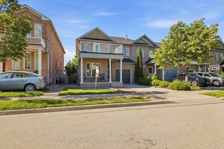 129 Dolce Crescent — photo 1