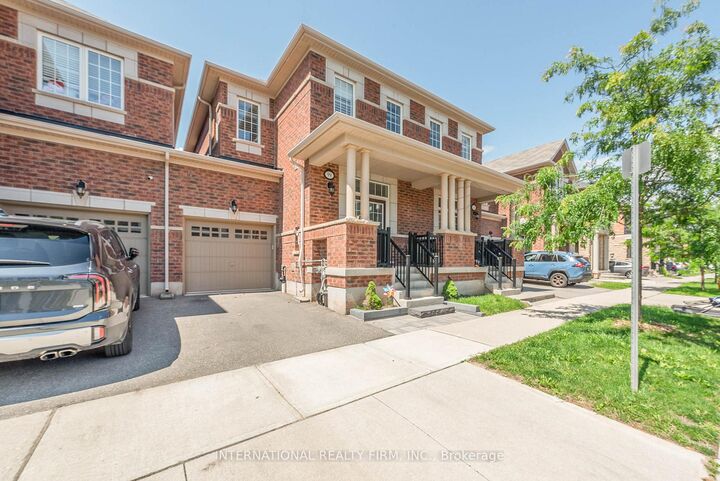 Property Photo: 99 Huguenot Road ON L6H 0M3