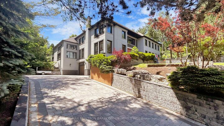 Property Photo: 30 Marcus Court ON L6A 1G2