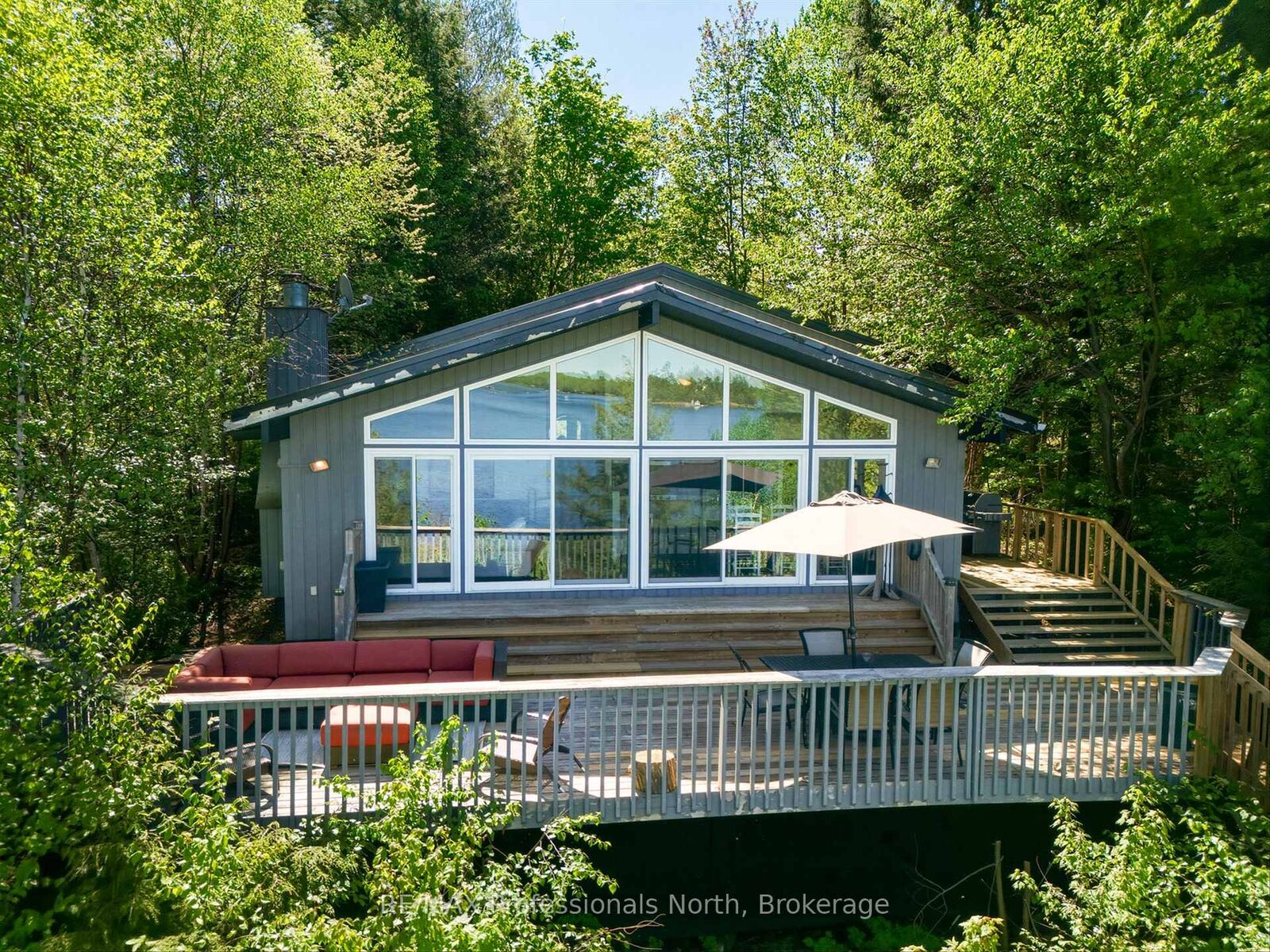 Property Photo:  20 Macbeth Island  ON P1L 1X3 