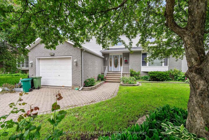 Property Photo: 477 Duvernay Drive ON K1E 2N7