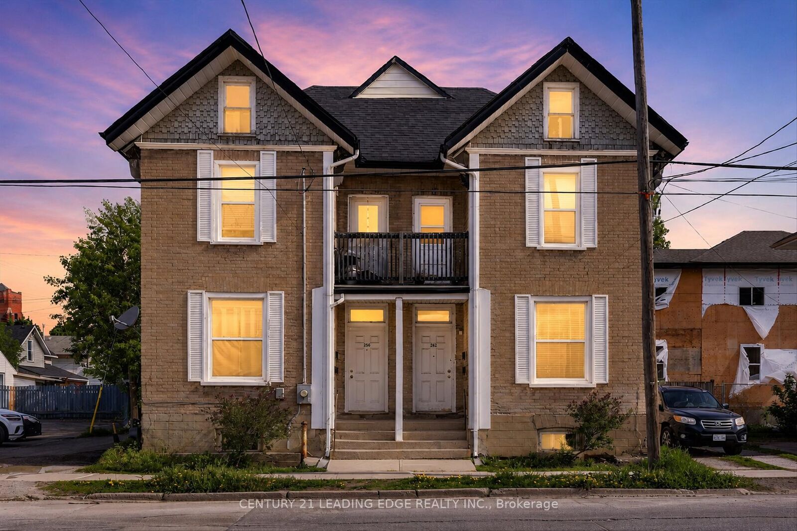 Property Photo:  292-294 Townsend Street  ON K9J 2K7 