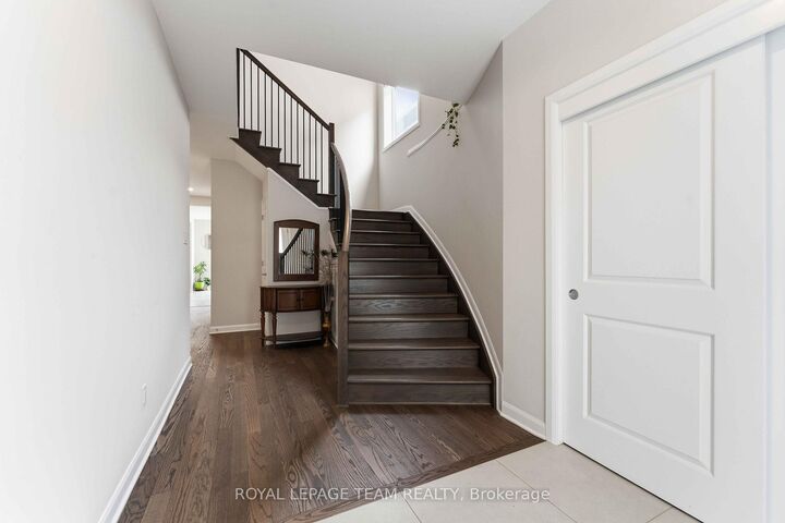 Property Photo:  332 Elsie Macgill Walk  ON K2W 0K7 